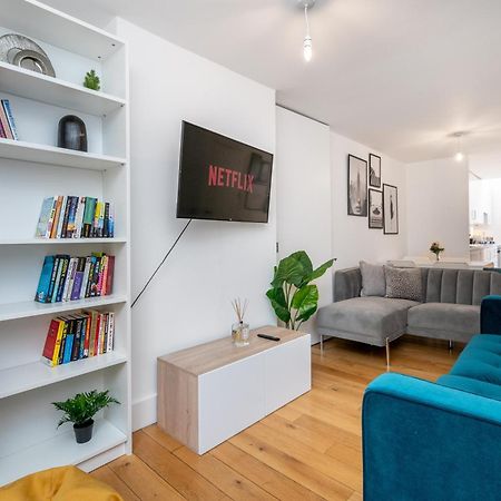 The Deluxe Barbican Duplex Londra Esterno foto